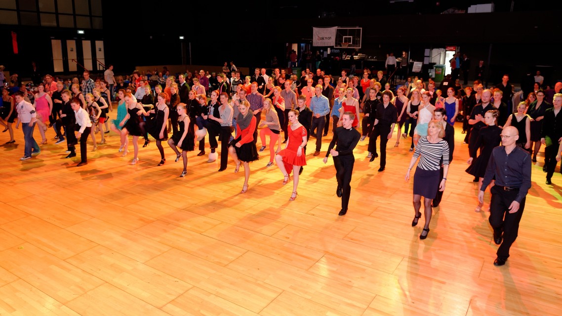 21-04-2013 NNK Steenwijk – Daveno Shuffle