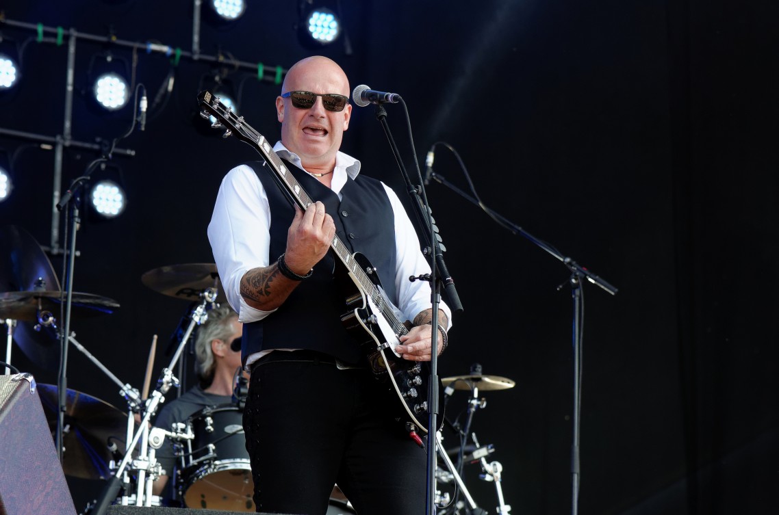 Bevrijdingsfestival Overijssel 2014 - BLØF - 4
