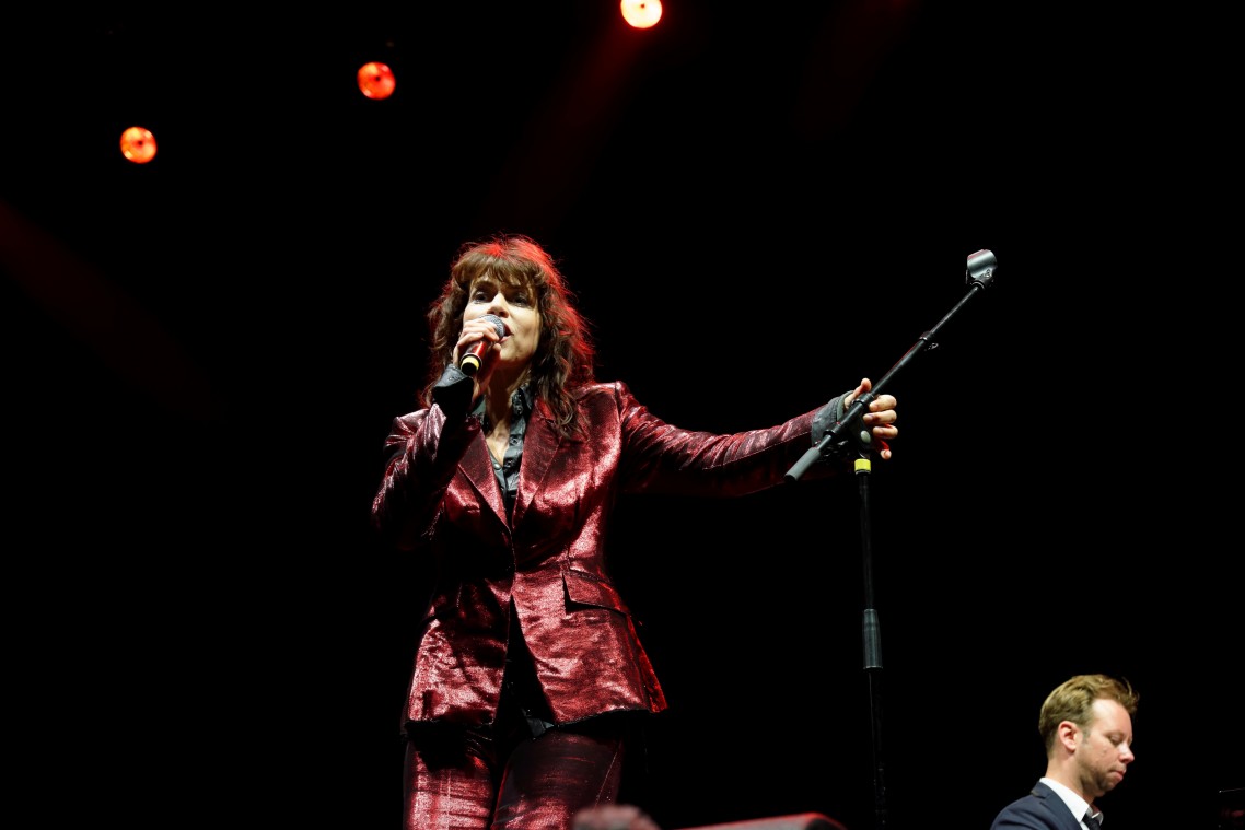 Live in Meppel - Prinsengrachtconcert - Ellen ten Damme - 2