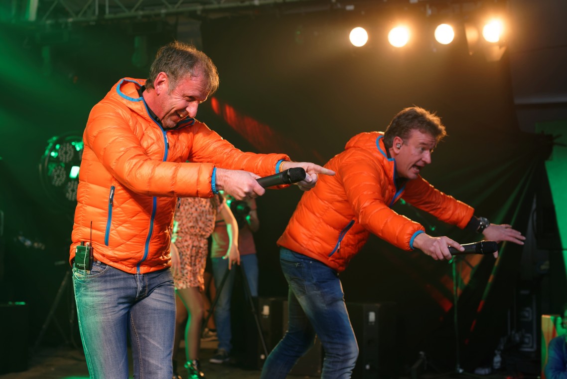 Meezingfestijn Nijeveen 2015 - De Dikdakkers - 3