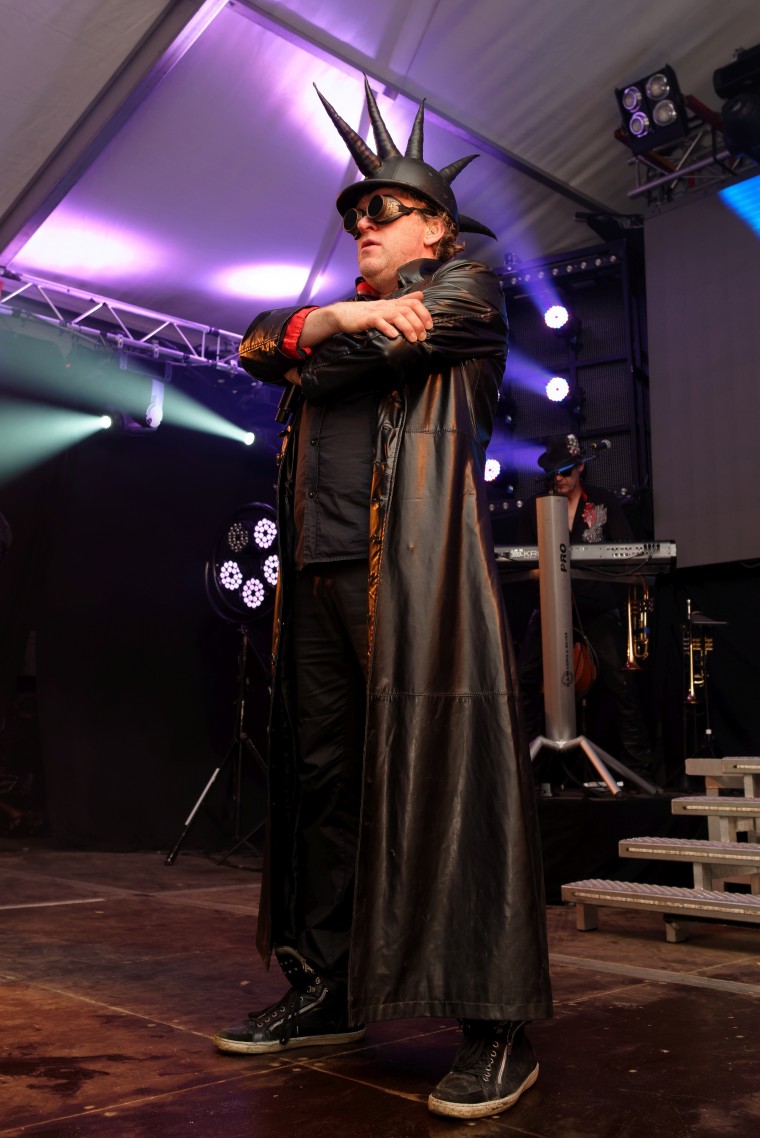 Meezingfestijn Nijeveen 2015 - Papa di Grazzi - 10