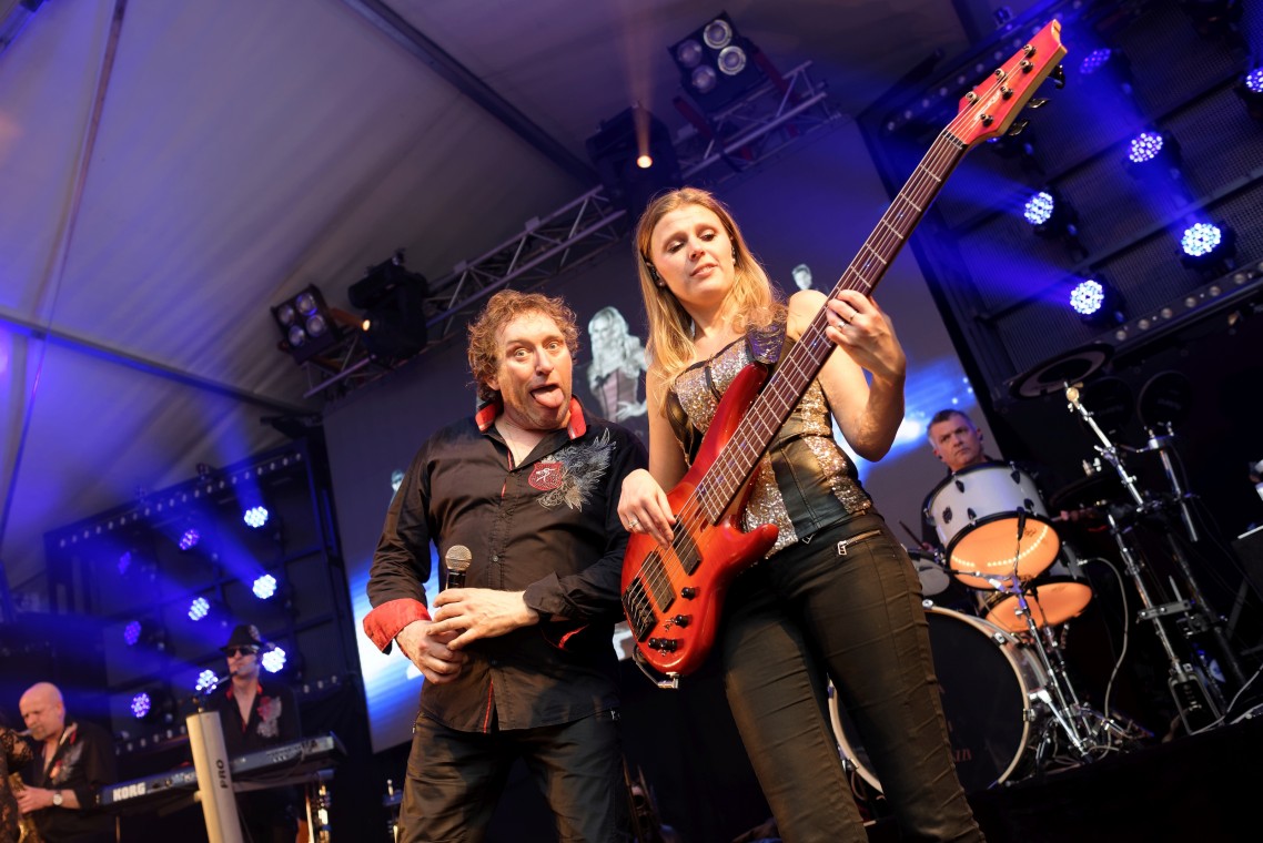 Meezingfestijn Nijeveen 2015 - Papa di Grazzi - 11